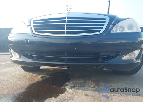 2007 Mercedes-Benz S 550 из США, поврежденный, VIN WDDNG71X27A080384